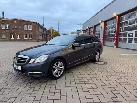 Mercedes-Benz Classe E E 200 2.1 CDI 136 Avantgarde