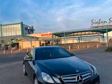 Mercedes-Benz Classe E E 220