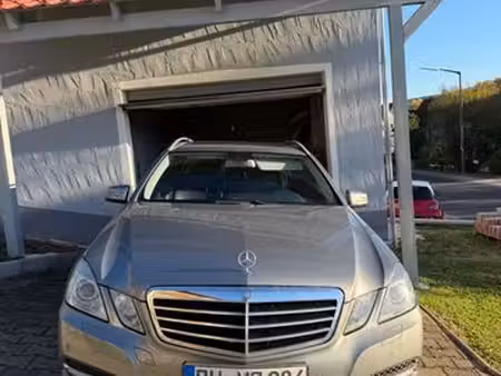 Mercedes-Benz Classe E E 350 V6 3.0 CDI 265 4Matic