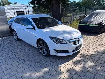 Opel Insignia 2.0 OPC Line