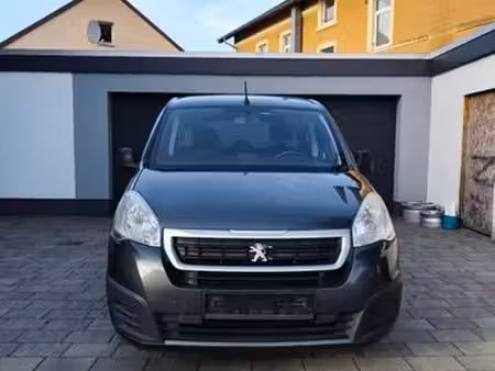 Peugeot Partner 1.2 THP 110 Allure