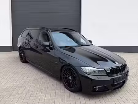 BMW Série 3 330d 3.0 245