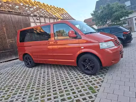 Volkswagen Transporter T5 2.5 TDI 174