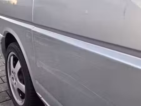 Volkswagen Transporter T4 2.5 TDI 102