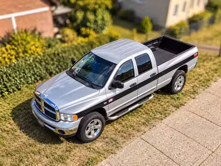 Dodge RAM 1500 V8 5.7