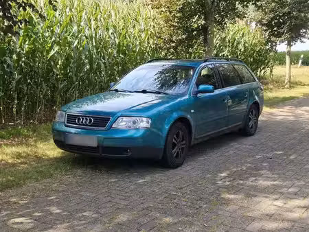 Audi A6 V6 2.4 170