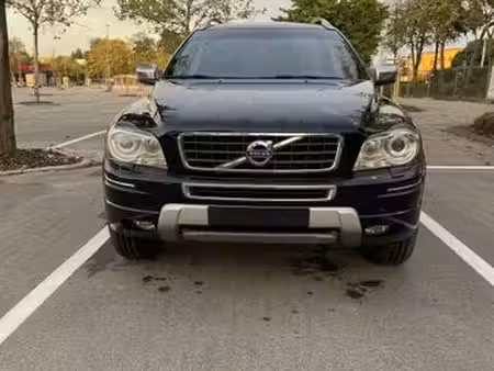 Volvo XC90 D5 2.4 200 Executive 4x4