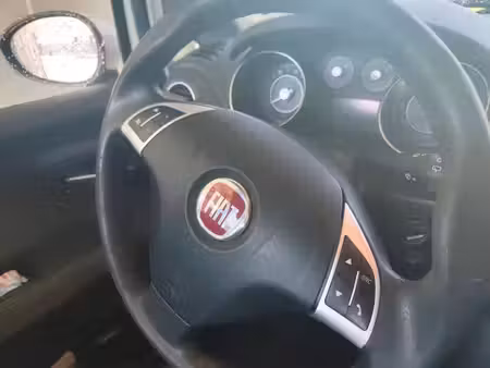 Fiat Grande Punto 1.4 77