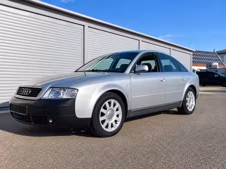 Audi A6 V6 2.4 165