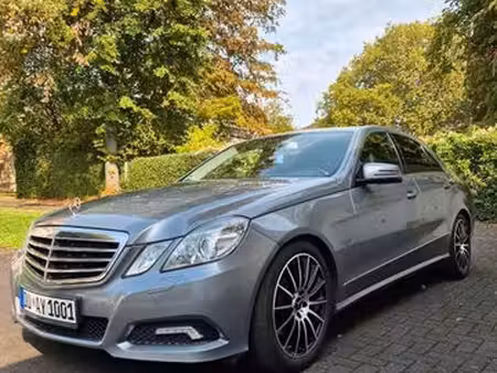 Mercedes-Benz Classe E E 250 2.1 150