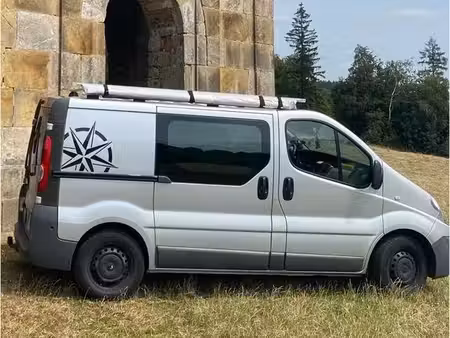 Renault Trafic 2.0 dCi 90