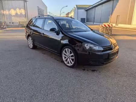 Volkswagen Golf 1.6 TDI 105