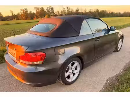 BMW Série 1 118i 2.0 143