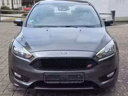 Ford Focus 1.5 TDCi 120 ST Line