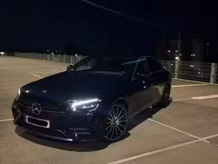 Mercedes-Benz Classe E E 220 AMG Line 4Matic
