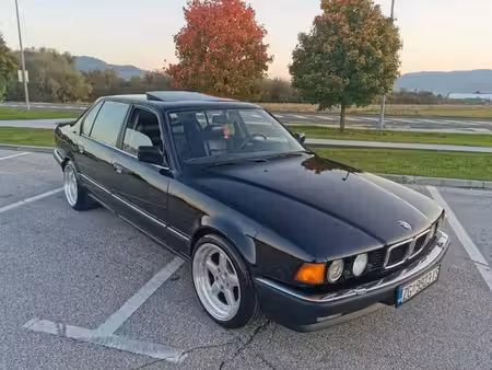 BMW Série 7 750i