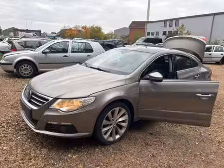 Volkswagen Passat 2.0 TSI 200 Base