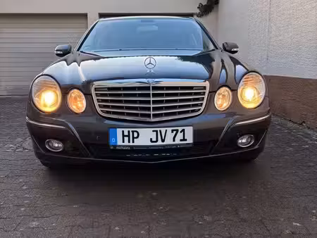 Mercedes-Benz Classe E E 200 Classic