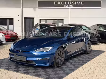 Tesla Model S Plaid 4x4