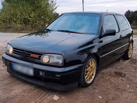 Volkswagen Golf VR6 V6 2.8 174