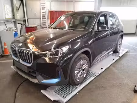 BMW iX1 30 313 xDrive