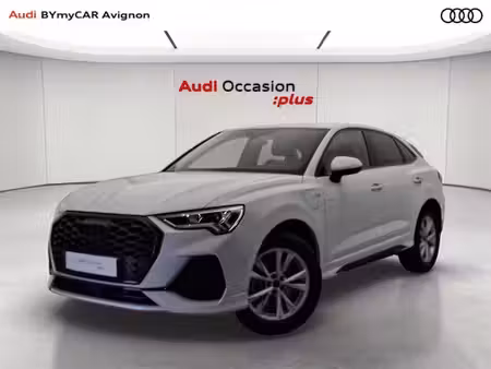 Audi Q3 45 TFSI 1.4 TFSI 150 S line