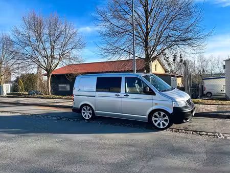 Volkswagen Transporter T5 2.5 TDI 131