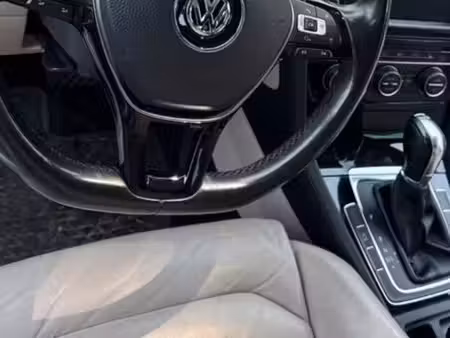 Volkswagen Golf 2.0 TDI 150