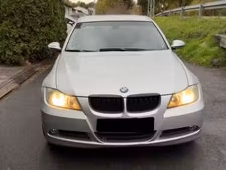 BMW Série 3 320i 2.0 170