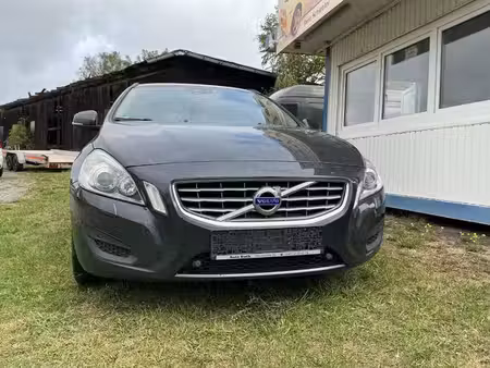 Volvo V60 D3 2.0 163 Momentum