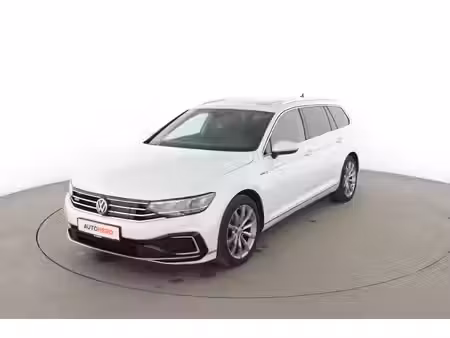 Volkswagen Passat GTE 1.4 TSI 218