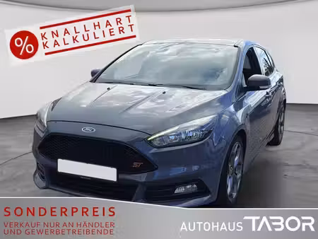Ford Focus ST 2.0 250