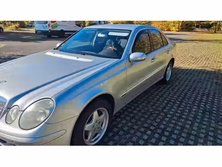 Mercedes-Benz Classe E E 200 Classic