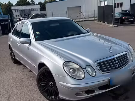 Mercedes-Benz Classe E E 200 2.1 122