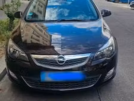 Opel Astra 1.4 100