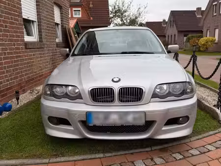 BMW Série 3 320i 2.2 170