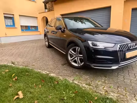 Audi A4 quattro