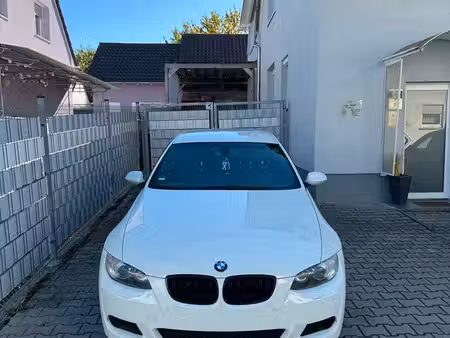 BMW Série 3 330d 3.0 231