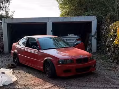 BMW Série 3 318i 1.9 118