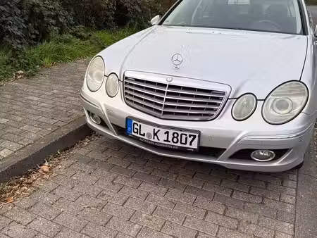 Mercedes-Benz Classe E E 220 2.1 CDI 170