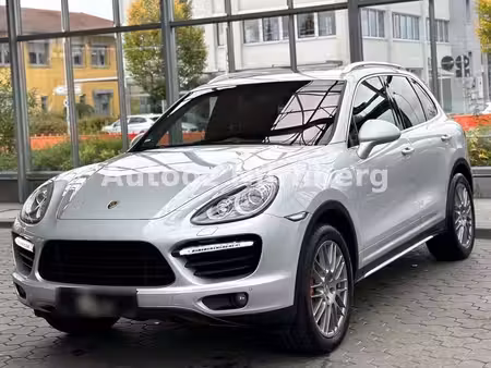 Porsche Cayenne Turbo V8 4.8 500 4x4