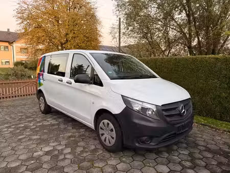 Mercedes-Benz Vito 111 1.6 114