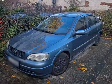 Opel Astra 1.6 75