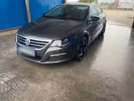 Volkswagen Passat VR6