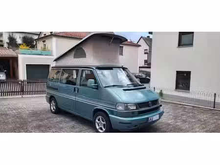 Volkswagen Transporter T4 2.5 TDI 102
