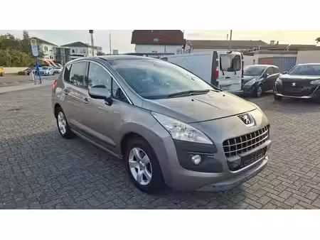 Peugeot 3008 2.0 HDi 150 Premium