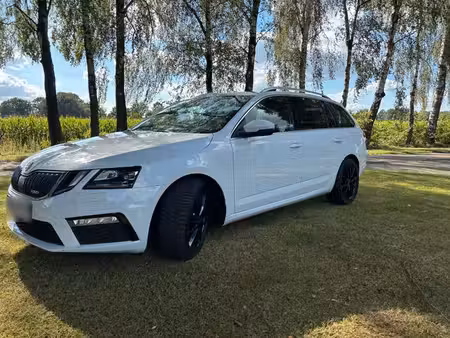 Škoda Octavia RS 2.0 TDI 136 4x4