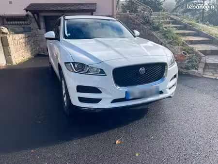 Jaguar F-Pace D180 2.0 180
