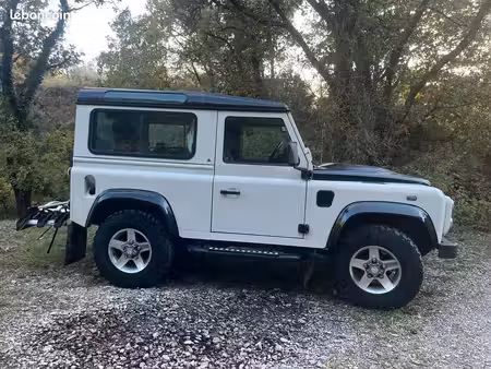 Land Rover Defender 122 4x4