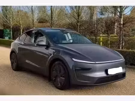 Tesla Model Y Grande Autonomie